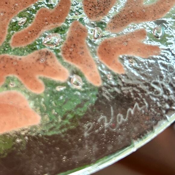 Peggy Karr Signed Fused Glass Art Plate – Clownfish Coral Reef Design – 8” - Picture 6 of 9